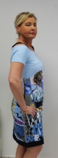 Dolcezza Kleid Farbe wei/blau/lila Kurzarm