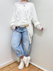 Spitzenshirt mit Zipfel wei� Muster