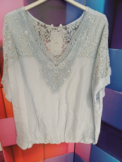 Kurzarm-Bluse Spitze hellgrau