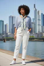 Kurzarm-Pulli mit Tuch blau