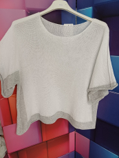 Kurzarm-Sommerpulli wei�/hellgrau