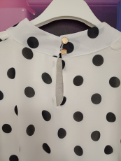 Bluse Kurzarm Farbe wei� Punkte