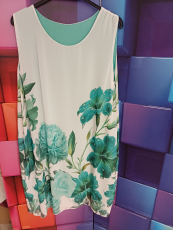 Kleid ohne Arm wei�/t�rkisgr�n Druck Blume