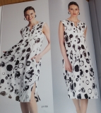 Dolcezza Lerinenkleid ohne Arm wei/schwarz
