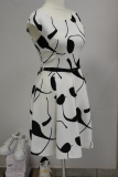 Kleid Gotta wei/schwarz