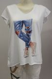 T-Shirt wei Druck Jeans + Turnschuh beige