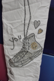 Jogpants Dressplaner wei mit Grtel Druck Glitzerschuh