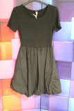 T-Shirt-Kleid mit Ballonrock schwarz